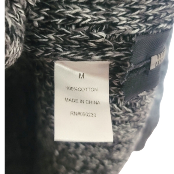 *NWT* PACSUN - Medium Black and White Knit Sweater - Picture 4 of 5